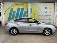 MG MG5 2023 4p Excite L4/1.5 Man 2023 MG MG5 Venta Exteriores 4