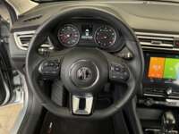 MG MG5 2023 4p Excite L4/1.5 Man 2023 MG MG5 Venta Interiores 1