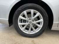 MG MG5 2023 4p Excite L4/1.5 Man 2023 MG MG5 Venta Llantas 1
