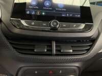 Chevrolet Onix 2023 4p LT L3/1.0/T Aut 2023 Chevrolet Onix Venta Interiores 9