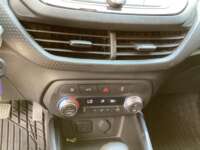 Chevrolet Onix 2021 4p LS L3/1.0/T Aut 2021 Chevrolet Onix Venta Interiores 5