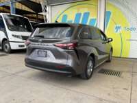 Toyota Sienna 2022 5p LE Hibrido L4/2.5 CVT 2022 Toyota Sienna Venta Exteriores 5