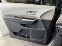 Toyota Sienna 2022 5p LE Hibrido L4/2.5 CVT 2022 Toyota Sienna Venta Interiores 19