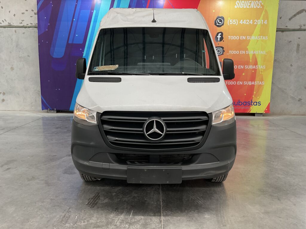 Mercedes-Benz Sprinter 2021 5p 311 Median A/A L4/2.14/TDI Man 2021 Mercedes-Benz Sprinter Venta Exteriores 2