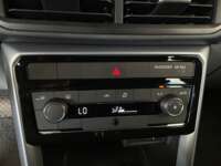Volkswagen T-Cross 2020 5p Comfortline L4/1.6 Tiptronic 2020 Volkswagen T-Cross Venta Interiores 12