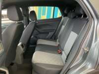 Volkswagen T-Cross 2020 5p Comfortline L4/1.6 Tiptronic 2020 Volkswagen T-Cross Venta Interiores 23