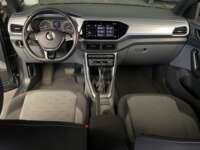 Volkswagen T-Cross 2020 5p Comfortline L4/1.6 Tiptronic 2020 Volkswagen T-Cross Venta Interiores 4