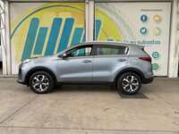 Kia Sportage 2021 5p LX L4/2.0 Aut    2021 Kia Sportage Venta Exteriores 8