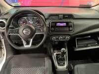 Nissan Versa 2020 4p Sense L4/1.6 Man 2020 Nissan Versa Venta Interiores 1