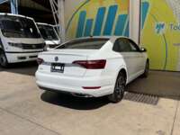 Volkswagen Jetta 2021 4p Highline L4/1.4/T Tiptronic 2021 Volkswagen Jetta Venta Exteriores 5