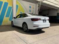 Volkswagen Jetta 2021 4p Highline L4/1.4/T Tiptronic 2021 Volkswagen Jetta Venta Exteriores 7