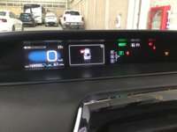 Toyota Prius 2017 5p Base Híbrido L4/1.8 Aut  2017 Toyota Prius Venta Interiores 2