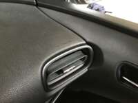 Toyota Prius 2017 5p Base Híbrido L4/1.8 Aut  2017 Toyota Prius Venta Interiores 11