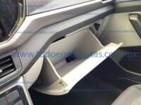 Volkswagen Taigun 2024 5p Trendline L3/1.0/T Tiptronic 2024 Volkswagen Taigun Ingreso Interiores 15