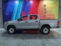 Toyota Hilux 2019 4p Doble Cabina Base L4/2.7 Man  2019 Toyota Hilux Venta Exteriores 4