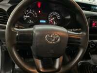 Toyota Hilux 2019 4p Doble Cabina Base L4/2.7 Man  2019 Toyota Hilux Venta Interiores 1