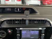 Toyota Prius 2018 5p C Híbrido L4/1.5 Aut 2018 Toyota Prius Venta Interiores 8