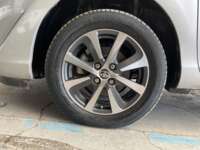 Toyota Prius 2018 5p C Híbrido L4/1.5 Aut 2018 Toyota Prius Venta Llantas 1
