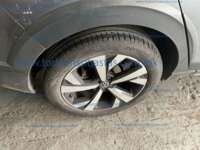 Volkswagen Nivus 2023 5p Highline L3/1.0/T Tiptronic IMG_5322