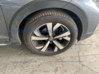 Volkswagen Nivus 2023 5p Highline L3/1.0/T Tiptronic IMG_5317