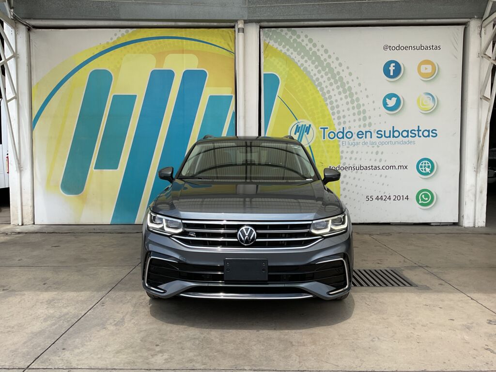 Volkswagen Tiguan 2022 5p R-Line L4/1.4/T DSG Línea Nueva 2022 Volkswagen Tiguan Venta Exteriores 2