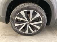 Volkswagen Taos 2024 5p Highline L4/1.4/T Tiptronic 2024 Volkswagen Taos Venta Llantas 1