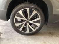 Volkswagen Taos 2024 5p Highline L4/1.4/T Tiptronic 2024 Volkswagen Taos Venta Llantas 7