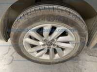 Volkswagen Taigun 2024 5p Trendline L3/1.0/T Tiptronic IMG_3630