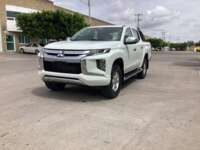 Mitsubishi L200 2021 4p Doble L4/2.5/T Diesel Man 4x4 2021 Mitsubishi L200 Venta Exteriores 1