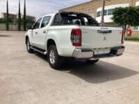 Mitsubishi L200 2021 4p Doble L4/2.5/T Diesel Man 4x4 2021 Mitsubishi L200 Venta Exteriores 7