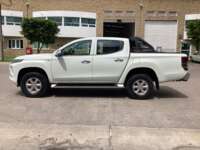 Mitsubishi L200 2021 4p Doble L4/2.5/T Diesel Man 4x4 2021 Mitsubishi L200 Venta Exteriores 8