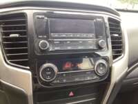 Mitsubishi L200 2021 4p Doble L4/2.5/T Diesel Man 4x4 2021 Mitsubishi L200 Venta Interiores 7