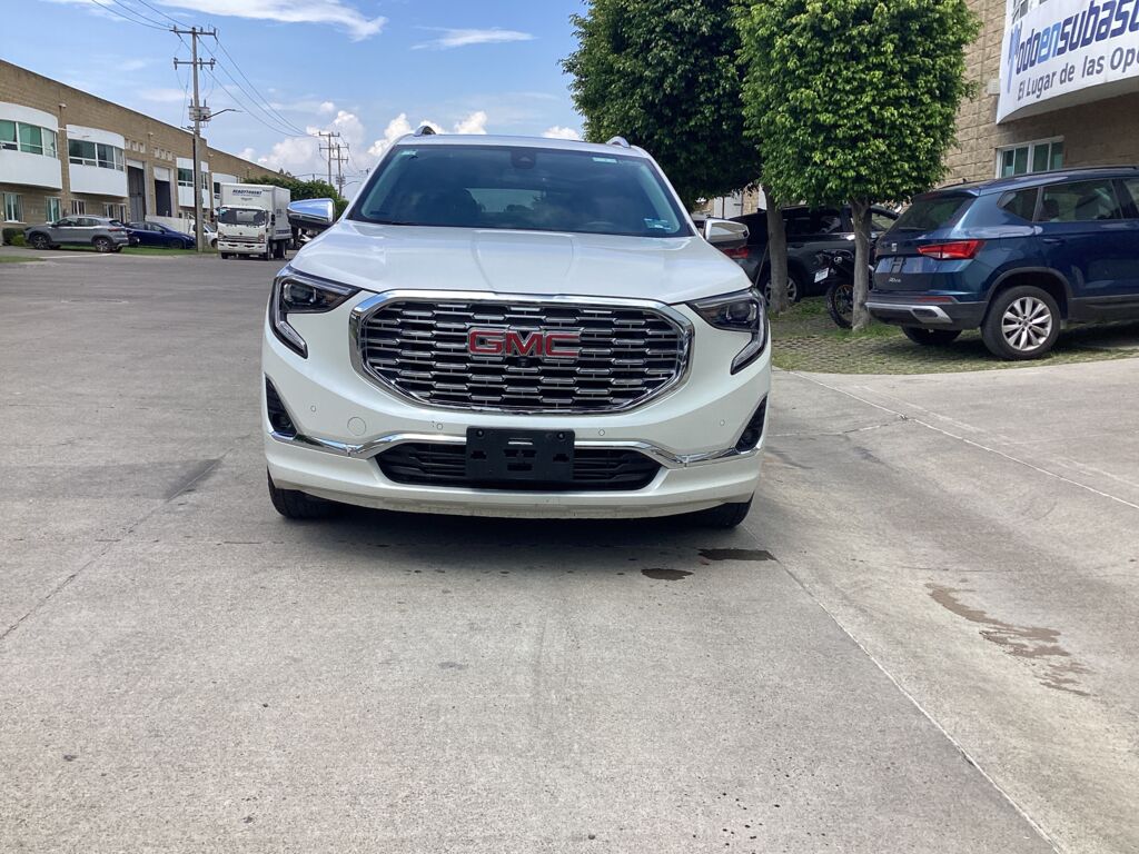 GMC Terrain 2021 5p Denali L4/2.0/T Aut   2021 GMC Terrain Venta Exteriores 2