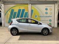 Toyota Prius 2019 5p C Hibrido L4/1.5/Aut 2019 Toyota Prius Venta Exteriores 4