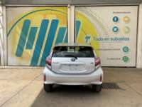 Toyota Prius 2019 5p C Hibrido L4/1.5/Aut 2019 Toyota Prius Venta Exteriores 6