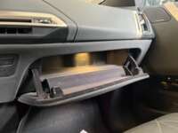 BMW iX1 2023 5p xDrive 40 EV 76.6 kwh 2023 BMW iX1 Venta Interiores 16