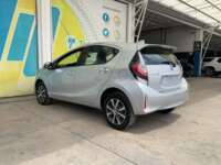 Toyota Prius 2020 5p C Híbrido L4/1.5 Aut  2020 Toyota Prius Venta Exteriores 7