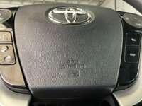 Toyota Prius 2020 5p C Híbrido L4/1.5 Aut  2020 Toyota Prius Venta Interiores 12