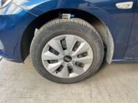 Chevrolet Onix 2023 4p LS L3/1.3 Man 2023 Chevrolet Onix Ingreso Llantas 9