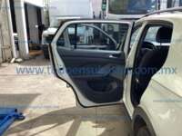Volkswagen T-Cross 2024 5p Trendline L4/1.6 Tiptronic 2024 Volkswagen T-Cross Ingreso Interiores 16