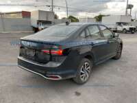 Volkswagen Virtus 2024 4p Comfortline L4/1.6 Tiptronic 2024 Volkswagen Virtus Ingreso Exteriores 4