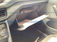 Volkswagen T-Cross 2021 5p Comfortline L4/1.6 Aut 2021 Volkswagen T-Cross Ingreso Interiores 15