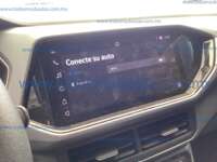 Volkswagen T-Cross 2021 5p Comfortline L4/1.6 Aut 2021 Volkswagen T-Cross Ingreso Interiores 8