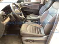 Volkswagen Taos 2024 5p Highline L4/1.4/T Tiptronic 2024 Volkswagen Taos Ingreso Interiores 1