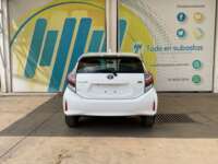 Toyota Prius 2019 5p C Hibrido L4/1.5/Aut 2019 Toyota Prius Venta Exteriores 6