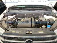 Volkswagen Taos 2024 5p Highline L4/1.4/T Tiptronic 2024 Volkswagen Taos Ingreso Motor 1