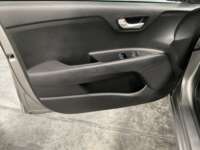 Kia Rio 2021 4p Sedán L L4/1.6 Man  2021 Kia Rio Venta Interiores 13