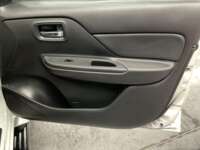 Mitsibitshi L200 2021 4p Doble L4/2.5/T Diesel Man 4x4 2021 Mitsubishi L200 Venta Interiores 16
