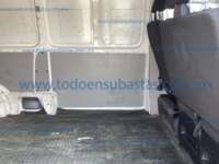 Volkswagen Transporter 2019 4p Cargo L4/2.0/TDI Man Banca A/A 2019 Volkswagen Transporter Ingreso Interiores 15