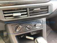 Volkswagen Polo 2024 5p Comfortline L3/1.0/T Tiptronic Línea Nueva 2024 Volkswagen Polo Ingreso Interiores 9